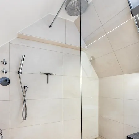 Kleines Nest 40 Wattkueken 41 Кайтум