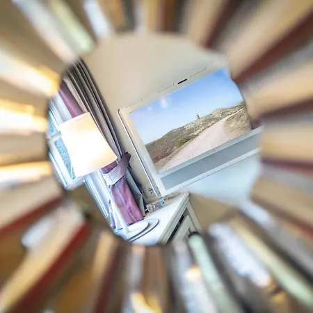 Kleines Nest 40 Wattkueken 41 * Кайтум